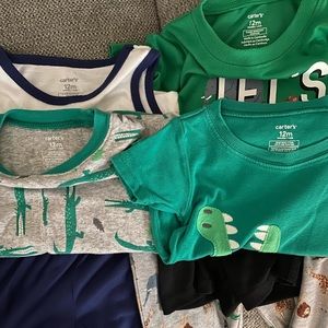 Carter’s boys 12 months summer pjs EUC.